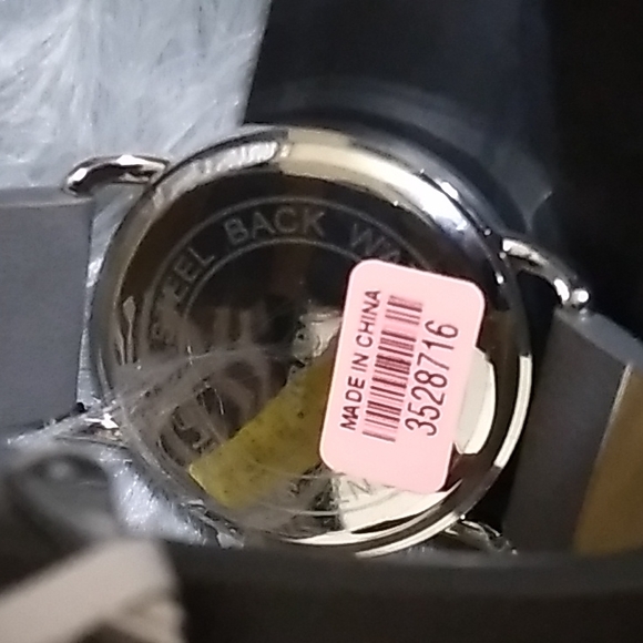 Faux Leather Water Resistant watch Gray - Picture 7 of 12